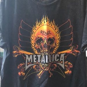 Urban Outfitters Metallica Acid Wash Band Tee sz M